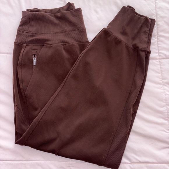 Athleta Venice High Rise Brown Jogger - Picture 4 of 11